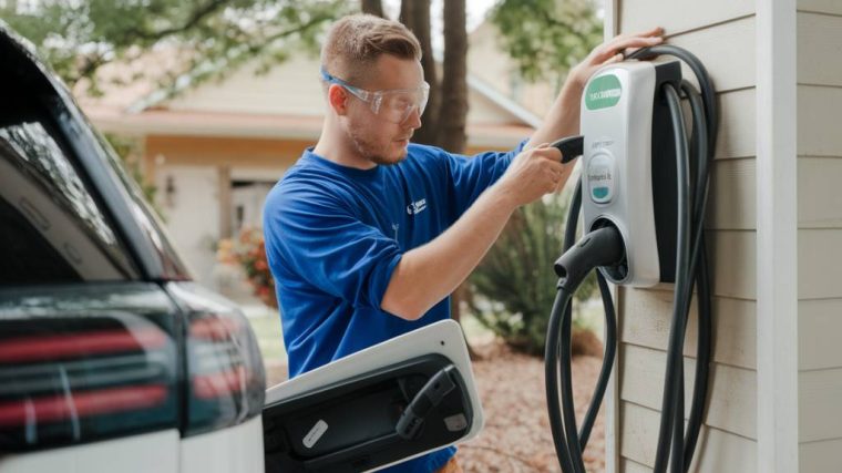 comment installer une borne de recharge à domicile